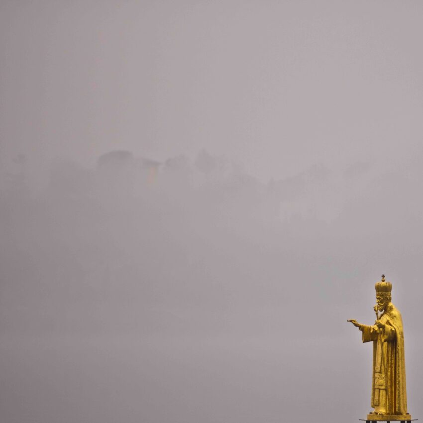 San Nicolo' e la nebbia
